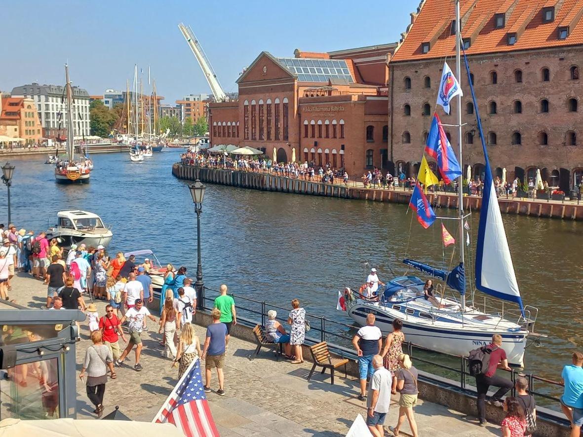 Motlawa Bulvar Residence Z Widokiem Na Rzeke Motlawa By Downtown Apartments Gdańsk Eksteriør billede